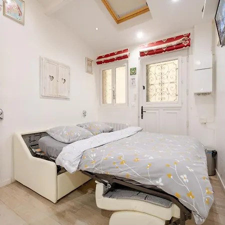 Superb Tiny House In Heart Of 1st! Appartamento