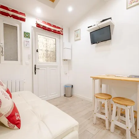Superb Tiny House In Heart Of 1st! Appartamento *